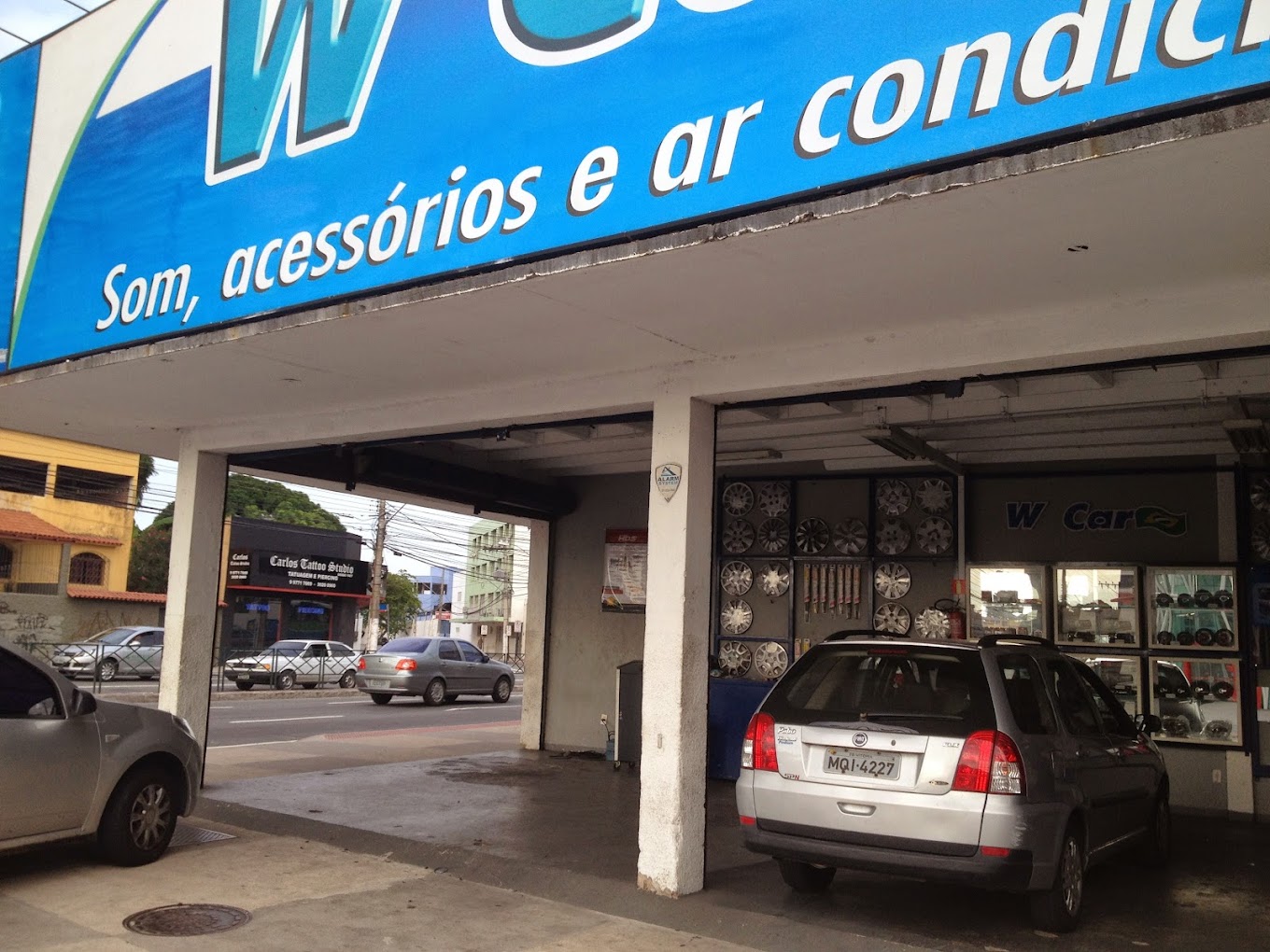 Veículo em atendimento na W Car em Vitória